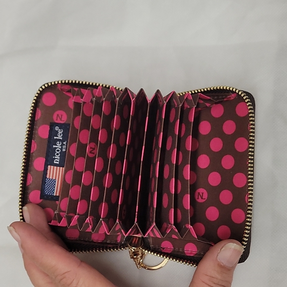 Nicole Lee credit card holder. New design. - Picture 6 of 10